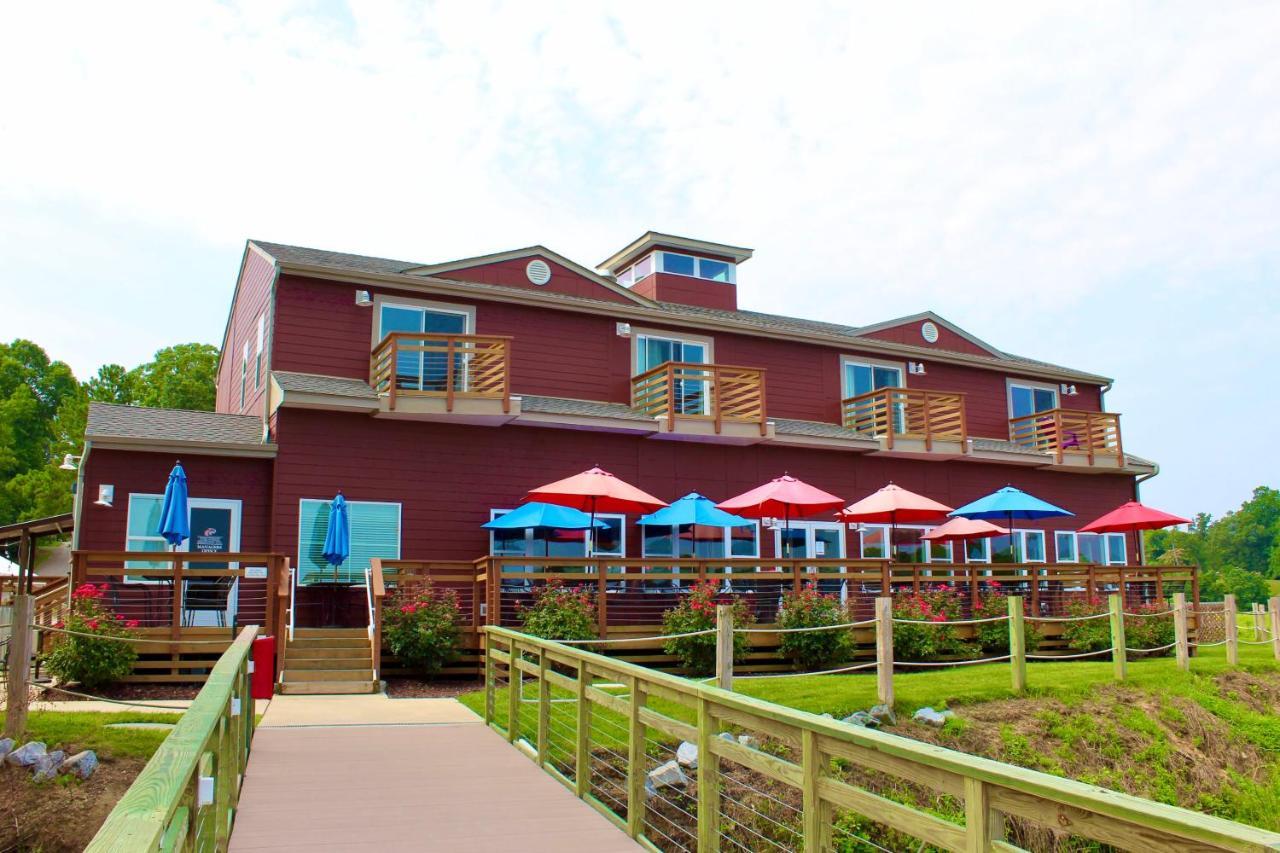 Surry Seafood Company Otel Dış mekan fotoğraf